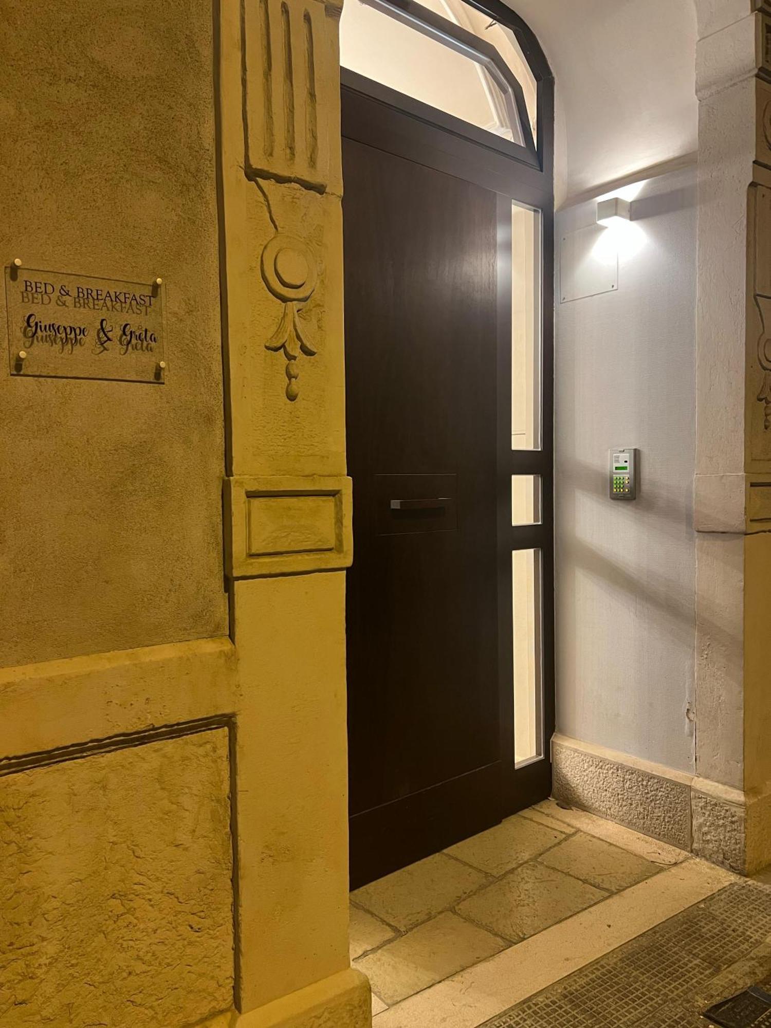 B & B Giuseppe & Greta Bari Zewnętrze zdjęcie